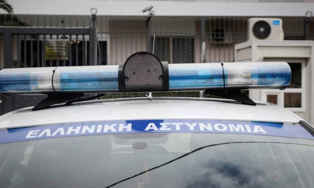 Φωκίδα - Αρκαδία: Ταξί σε ρόλο νεκροφόρας σε τιμή ευκαιρίας!